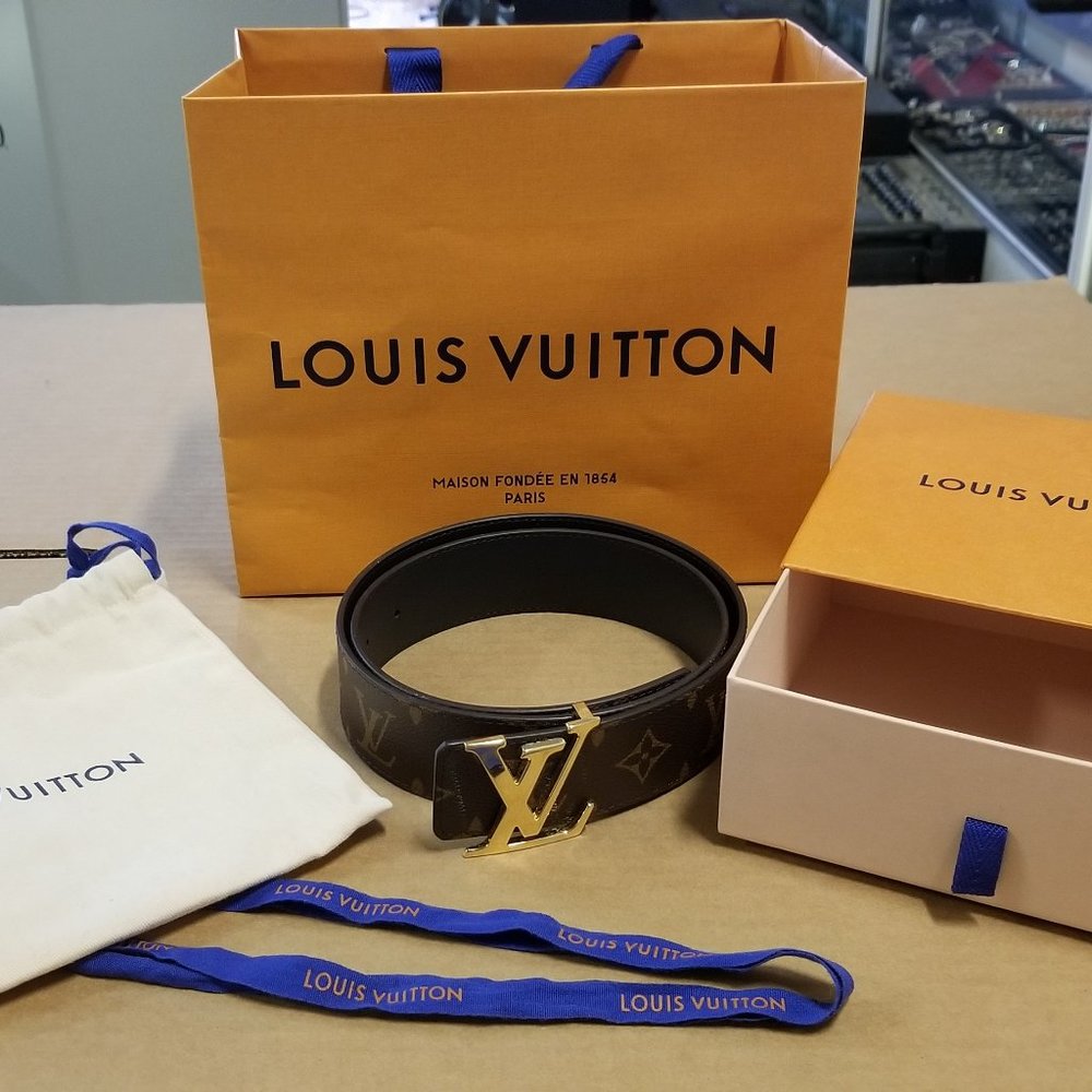 Louis Vuitton Monogram Canvas Leather Gold LV Initials Belt 80/32